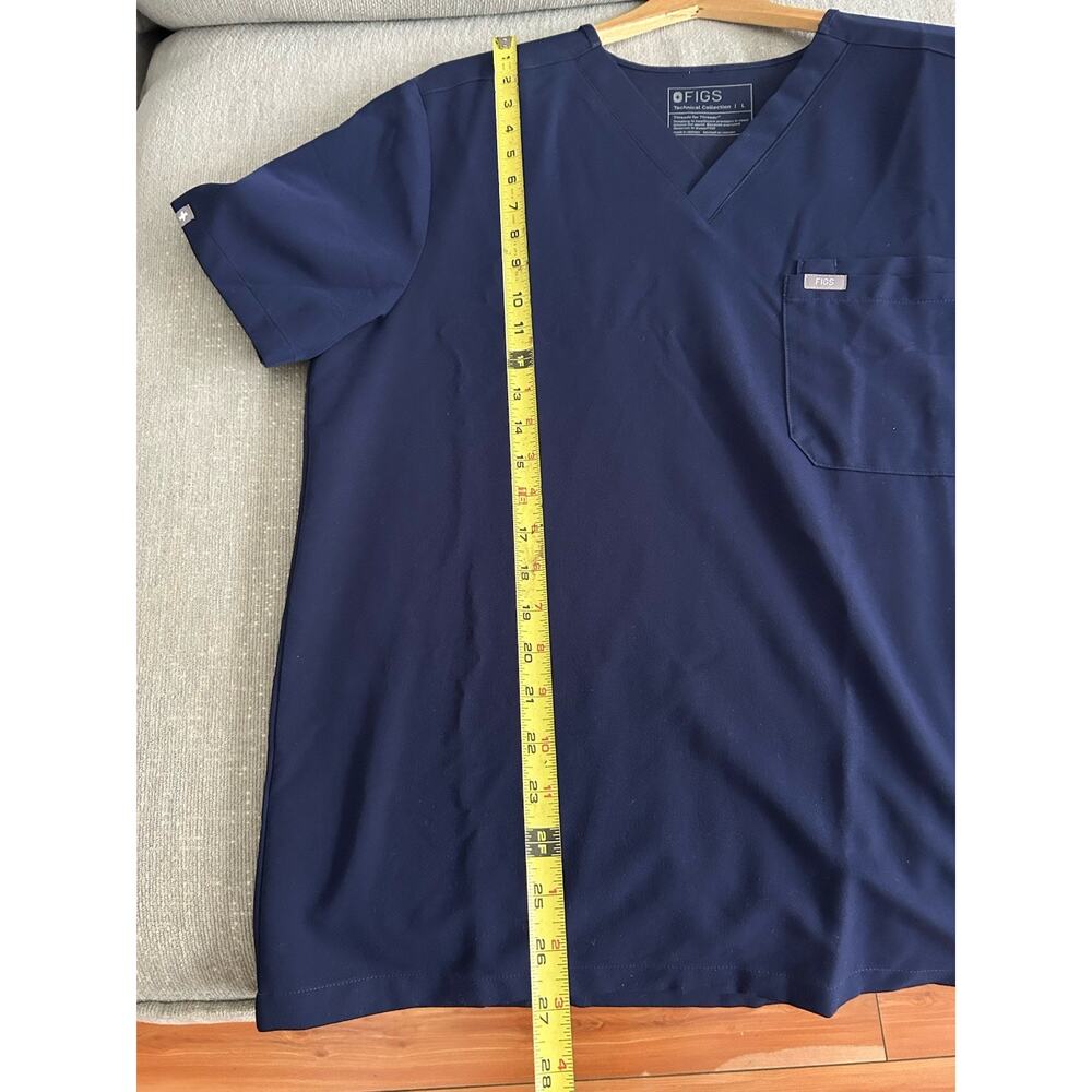 FIGS Technical Collection Navy Blue V-Neck Scrub Top Mens Large - Picture 5 of 9